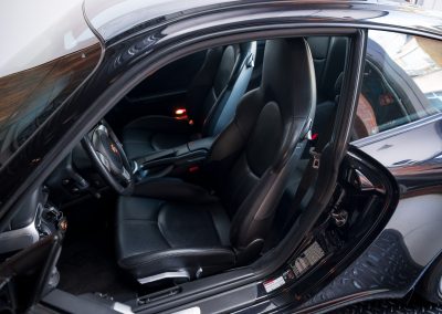 Porsche 997 Carrera S Handgeschakelde Coupe Basaltschwarz metallic Car Service Visser Gespecialiseerd in Hilversum