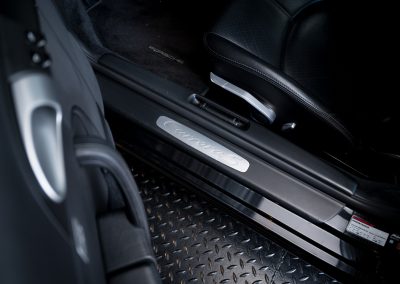 Porsche 997 Carrera S Handgeschakelde Coupe Basaltschwarz metallic Car Service Visser Gespecialiseerd in Hilversum