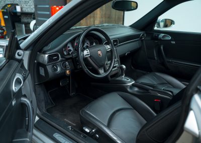 Porsche 997 Carrera S Automaat Coupe Arktissilber-metallic Car Service Visser Gespecialiseerd in Porsche Hilversum