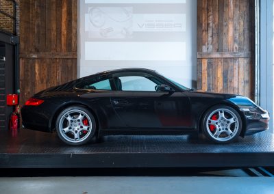 Porsche 997 Carrera S Basaltschwarz-metallic NL-auto 2 Porsche 997 Carrera S Automaat Basaltschwarz Metallic Car Service Visser Gespecialiseerd in Porsche Hilversum