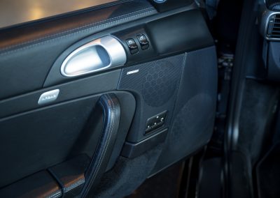 Porsche 997 Carrera S Basaltschwarz-metallic NL-auto 30 Porsche 997 Carrera S Automaat Basaltschwarz Metallic Car Service Visser Gespecialiseerd in Porsche Hilversum