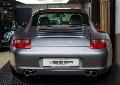 Porsche 997 Carrera S Sealgrau-metallic 3 Porsche 997 Carrera 2S Handgeschakelde coupe Sealgrau-metallic Car Service Visser Gespecialiseerd in Porsche Hilversum