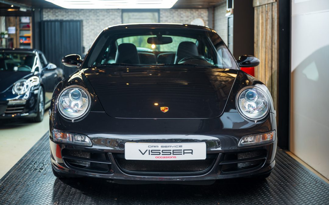 Porsche 997 Carrera 4S Basaltschwarz-metallic Automaat Car Service Visser Gespecialiseerd in Porsche Hilversum