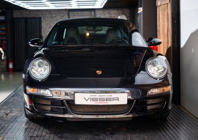 Porsche 997 Carrera 4S Cabriolet Basaltschwarz-metallic gereviseerde motor 1 Porsche 997 Carrera 4S Cabriolet Automaat Basaltscharz-met Car Service Visser Gespecialiseerd in Porsche Hilversum