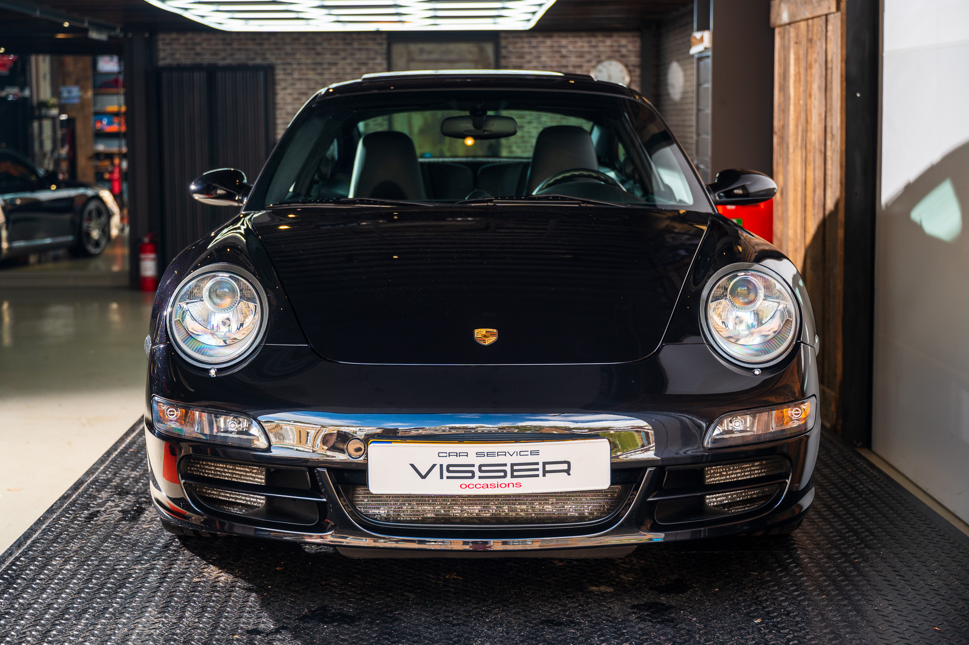 Car Service Visser - Gespecialiseerd in Porsche 8 Porsche 997 Carrera 4S Coupe Automaat Basaltschwarz-metallic Car Service Visser Gespecialiseerd in Porsche Hilversum
