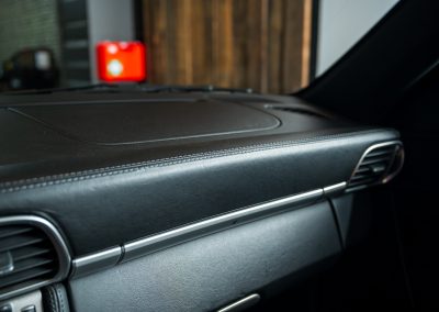 Porsche 997 Carrera 4S Basaltschwarz-metallic NL-auto gereviseerde motor 27 Porsche 997 Carrera 4S Coupe Automaat Basaltschwarz-metallic Car Service Visser Gespecialiseerd in Porsche Hilversum