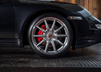 Porsche 997 Carrera 4S Basaltschwarz-metallic 5 Porsche 997 Carrera 4S Handgeschakelde Coupe Basaltschwarz-metallic Car Service Visser Gespecialiseerd in Porsche Hilversum