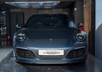 Porsche 991.2 Carrera 4S Automaat Achatgrau metallic Car Service Visser Gespecialiseerd in Porsche Hilversum