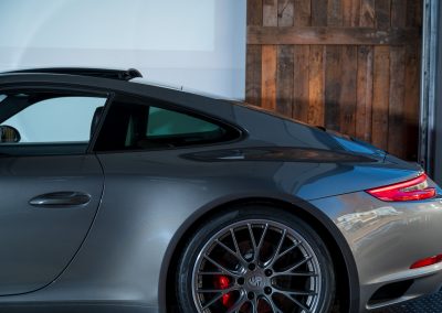 Porsche 991.2 Carrera 4S Automaat Achatgrau metallic Car Service Visser Gespecialiseerd in Porsche Hilversum