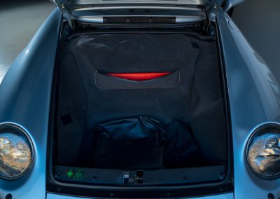 Porsche 993 Carrera Handgeschakelde Cabriolet Polarsilber-metallic Car Service Visser Gespecialiseerd in Porsche Hilversum