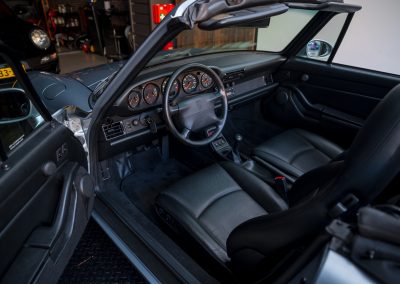 Porsche 993 Carrera Handgeschakelde Cabriolet Polarsilber-metallic Car Service Visser Gespecialiseerd in Porsche Hilversum