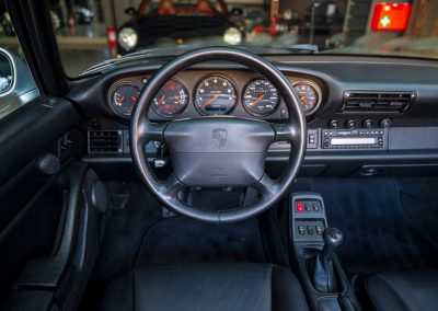 Porsche 993 Carrera Handgeschakelde Cabriolet Polarsilber-metallic Car Service Visser Gespecialiseerd in Porsche Hilversum