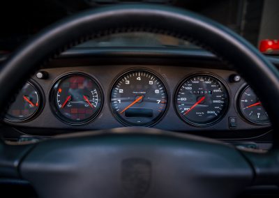 Porsche 993 Carrera Handgeschakelde Cabriolet Polarsilber-metallic Car Service Visser Gespecialiseerd in Porsche Hilversum