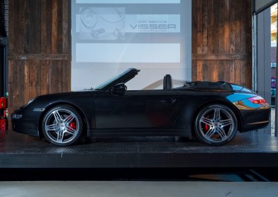 Porsche 997 Carrera 4S handgeschakelde cabriolet Basaltschwarz-metallic Car Service Visser Gespecialiseerd in Porsche Hilversum
