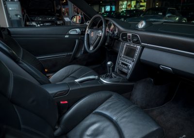 Porsche 997 Carrera S hangeschakelde Cabriolet Atlasgrau-metallic Car Service Visser Gespecialiseerd in Porsche Hilversum