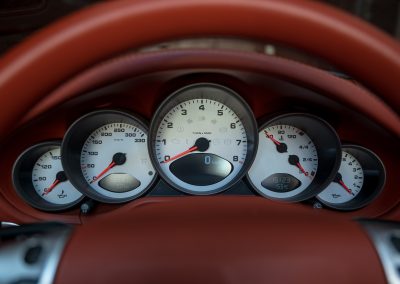 Porsche 997 Carrera S hangeschakelde Cabriolet Basaltschwarz metallic Car Service Visser Gespecialiseerd in Porsche Hilversum