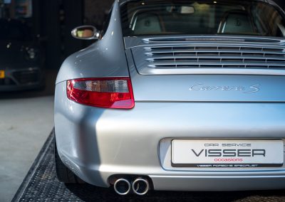 Porsche 997 Carrera S Coupe Arktissilber Handgeschakeld Car Service Visser Gespecialiseerd in Porsche Hilversum