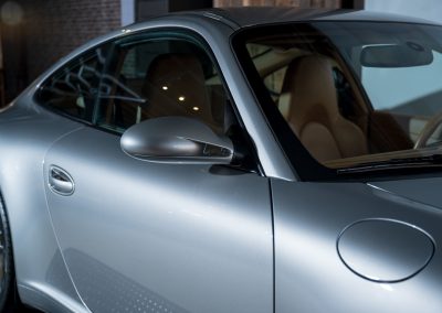 Porsche 997 Carrera S Coupe Arktissilber Handgeschakeld Car Service Visser Gespecialiseerd in Porsche Hilversum