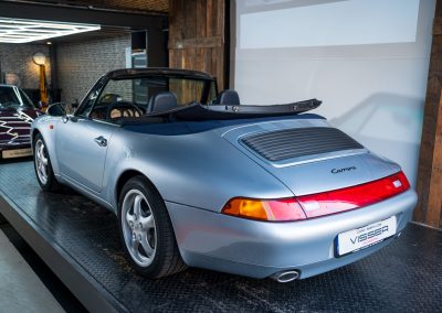 Porsche 993 Carrera Handgeschakeld Polarsilber-met Car Service Visser