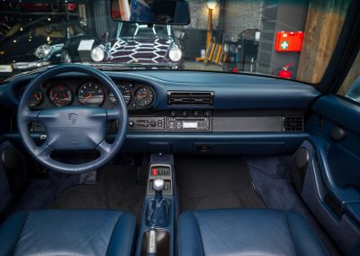Porsche 993 Carrera Handgeschakeld Polarsilber-met Car Service Visser