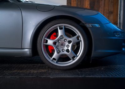 Porsche 997 Carrera S Coupe Handgeschakeld Sealgrau-metallic