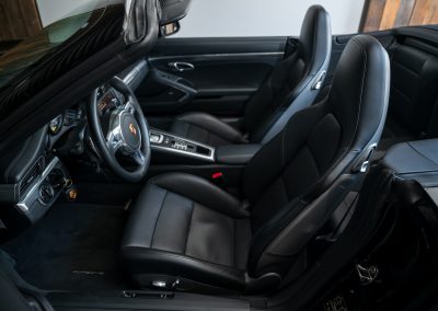 Porsche 991 Carrera 4S Cabriolet Basaltschwarz-metallic Car Service Visser