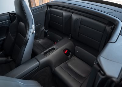 Porsche 991 Carrera 4S Cabriolet Basaltschwarz-metallic Car Service Visser