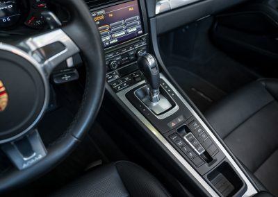 Porsche 991 Carrera 4S Cabriolet Basaltschwarz-metallic Car Service Visser