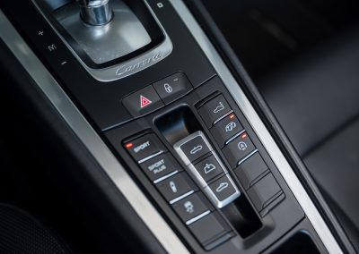 Porsche 991 Carrera 4S Cabriolet Basaltschwarz-metallic Car Service Visser