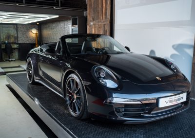 Porsche 991 Carrera 4S Cabriolet Basaltschwarz-metallic Car Service Visser