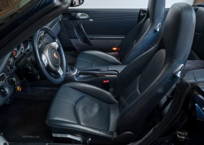 Porsche 997 Carrera S Cabrio Nachtblau-met Handgeschakeld Car Service Visser Porsche