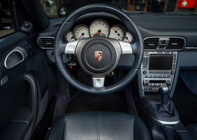 Porsche 997 Carrera S Cabrio Nachtblau-met Handgeschakeld Car Service Visser Porsche