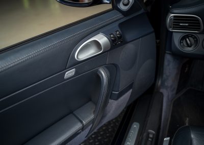 Porsche 997 Carrera S Cabrio Nachtblau-met Handgeschakeld Car Service Visser Porsche