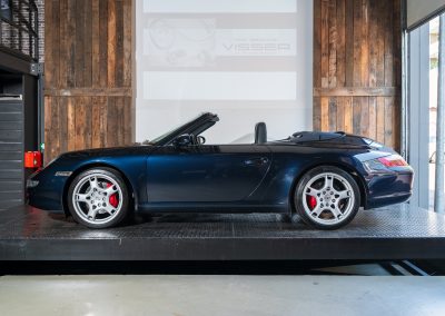 Porsche 997 Carrera S Cabrio Nachtblau-met Handgeschakeld Car Service Visser Porsche