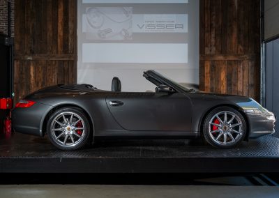 Porsche 997 Carrera 4S Cabriolet Schiefer-met. Car Service Visser