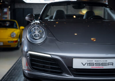 Porsche 991.2 C2 PDK Cabriolet Achatgrau-metallic Car Service Visser Porsche