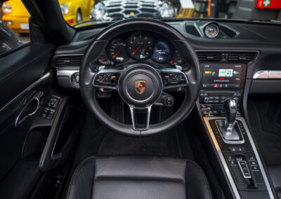 Porsche 991.2 C2 PDK Cabriolet Achatgrau-metallic Car Service Visser Porsche