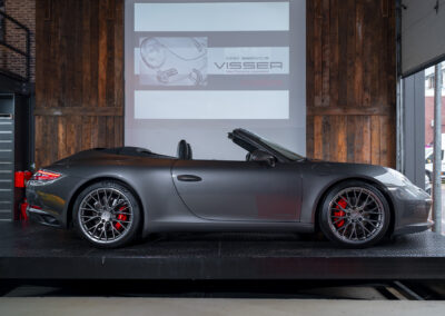 Porsche 991.2 C2 PDK Cabriolet Achatgrau-metallic Car Service Visser Porsche