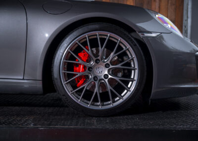 Porsche 991.2 C2 PDK Cabriolet Achatgrau-metallic Car Service Visser Porsche