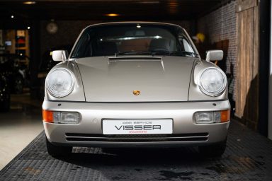 Verkochte Porsches 41 Porsche 964 Carrera 4 handgeschakelde coupe Leinen-metallic Car Service Visser Gespecialiseerd in Porsche Hilversum