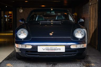 Verkochte Porsches 37 Porsche 993 C2 handgeschakelde cabriolet nachtblau-metallic Car Service Visser Gespecialiseerd in Porsche Hilversum