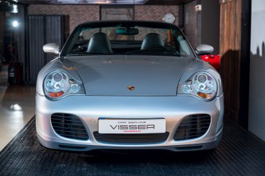 Porsche 996 Carrera 4S Cabriolet handgeschakeld Arktissilber metallic Car Service Visser Gespecialiseerd in Porsche Porsche 996 Carrera 4S Cabriolet handgeschakeld Arktissilber metallic Car Service Visser Gespecialiseerd in Porsche
