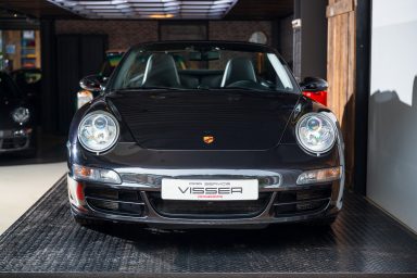 PORSCHE 997 CARRERA S Cabriolet Automaat Basaltschwarz-metallic Car Service Visser Gespecialiseerd in Porsche Hilversum PORSCHE 997 CARRERA S Cabriolet Automaat Basaltschwarz-metallic Car Service Visser Gespecialiseerd in Porsche Hilversum